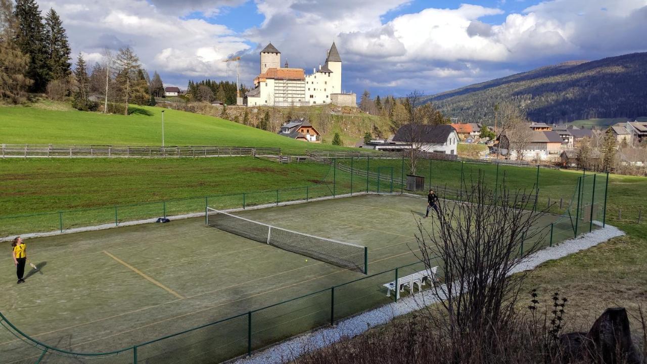 Burglodge Fischerkeusche Mauterndorf  Exteriör bild